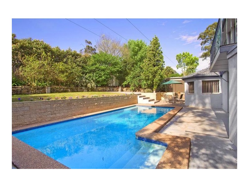 51 Blackett Drive, Castle Hill NSW 2154