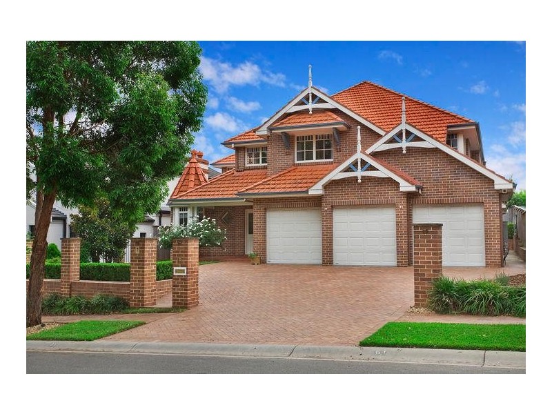 61 Edgewater Drive, Bella Vista NSW 2153