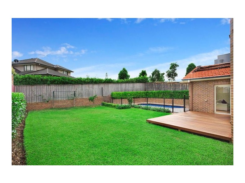 61 Edgewater Drive, Bella Vista NSW 2153