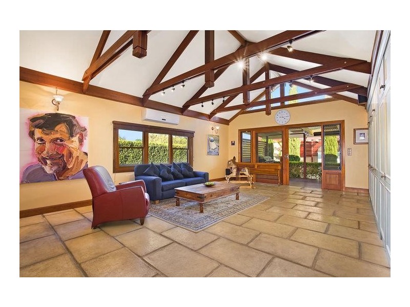 7 Rowallan Avenue, Castle Hill NSW 2154