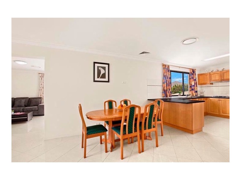 11 Northwood Place, Castle Hill NSW 2154