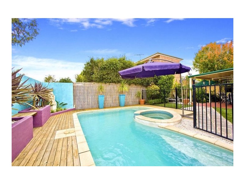 17 Kinnard Way, Kellyville NSW 2155