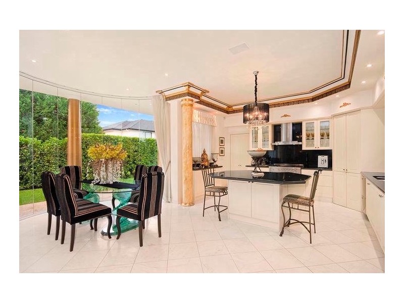 21 Bridgeview Circuit, Bella Vista NSW 2153