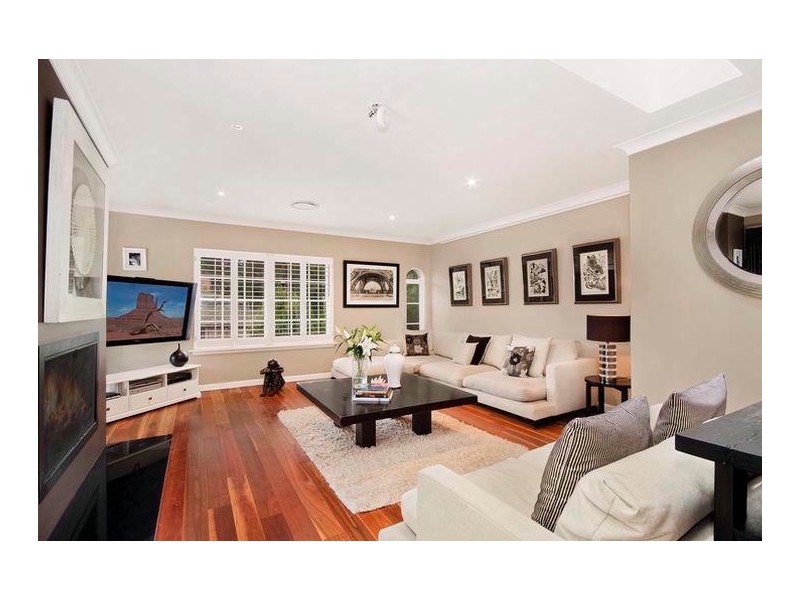 70 Woodhill Street, Castle Hill NSW 2154