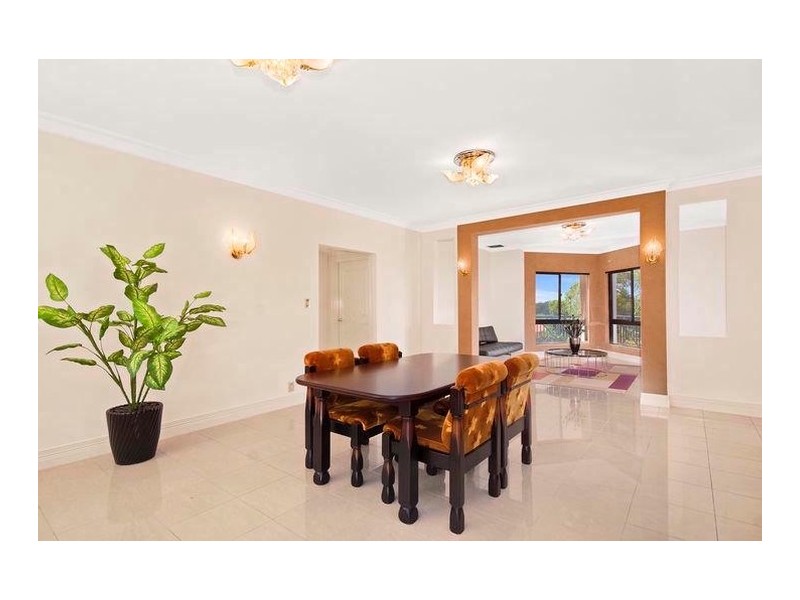 7 Simmonds Place, West Pennant Hills NSW 2125