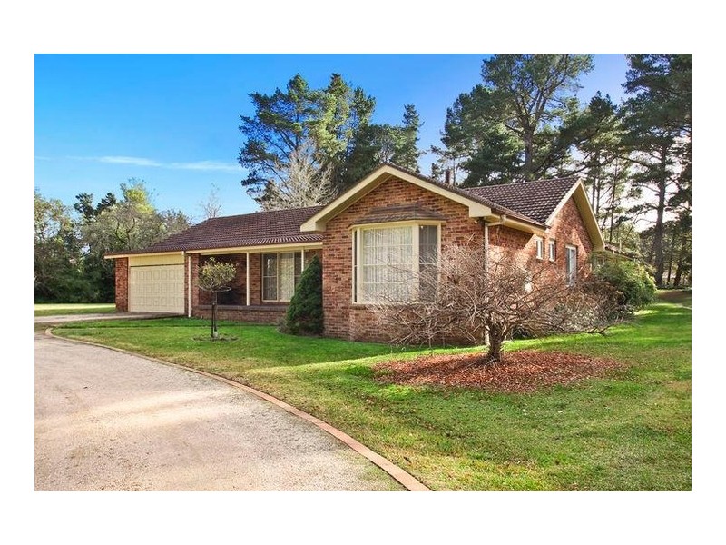 18 Elizabeth Street, Burradoo NSW 2576