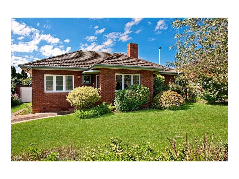 5 Aitken Road, Bowral NSW 2576