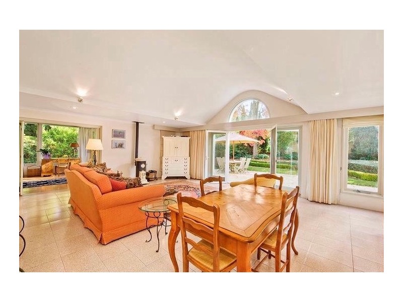 32 Kangaloon Road, Bowral NSW 2576