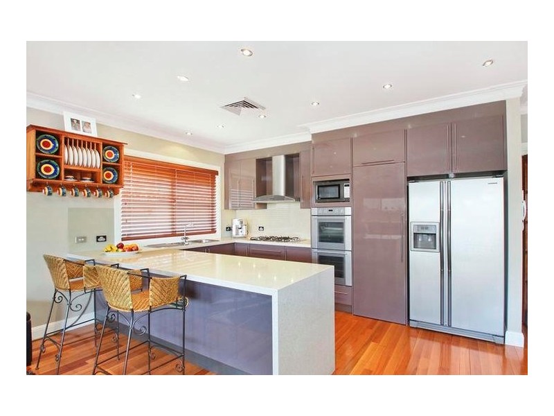 4 William Avenue, Camden NSW 2570