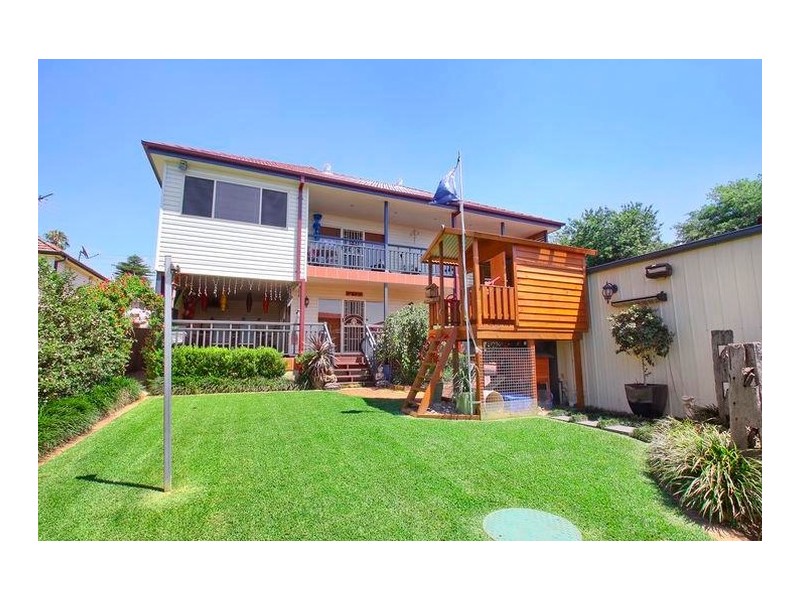 4 William Avenue, Camden NSW 2570