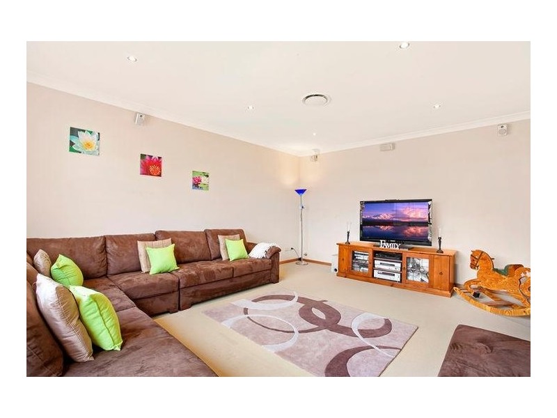 1 Chiltern Place, Harrington Park NSW 2567