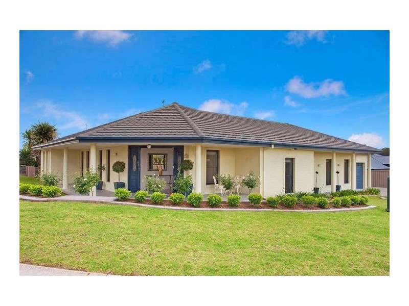 64 Hambledon Circuit, Harrington Park NSW 2567