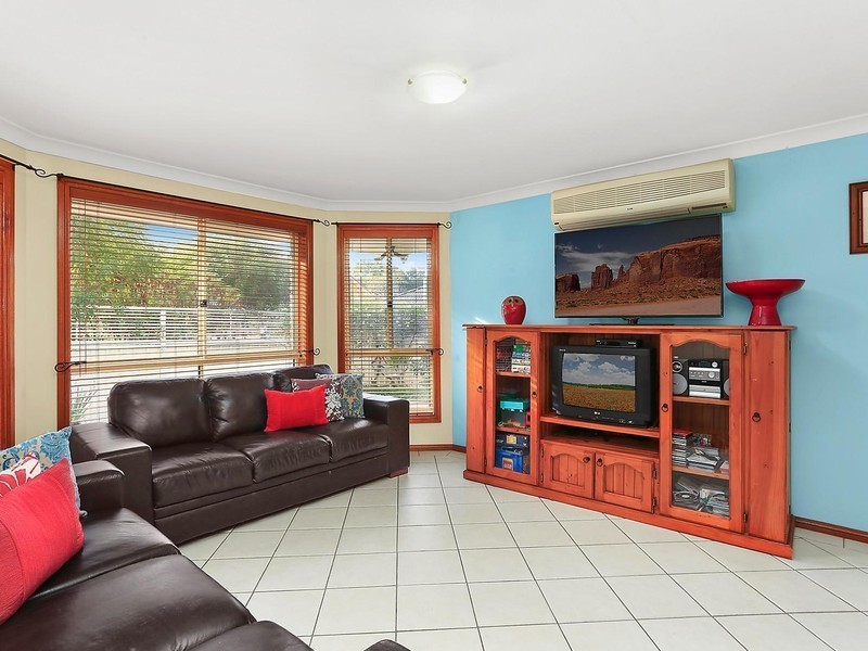 53 Kurrajong Circuit, Mount Annan NSW 2567