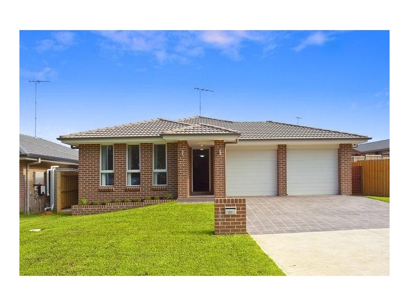 60 Hampshire Boulevard, Spring Farm NSW 2570