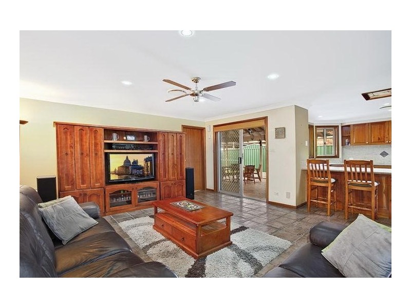 7 Ridge View Place, Narellan NSW 2567