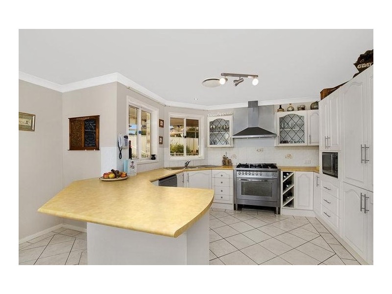 1 Cassinia Place, Mount Annan NSW 2567