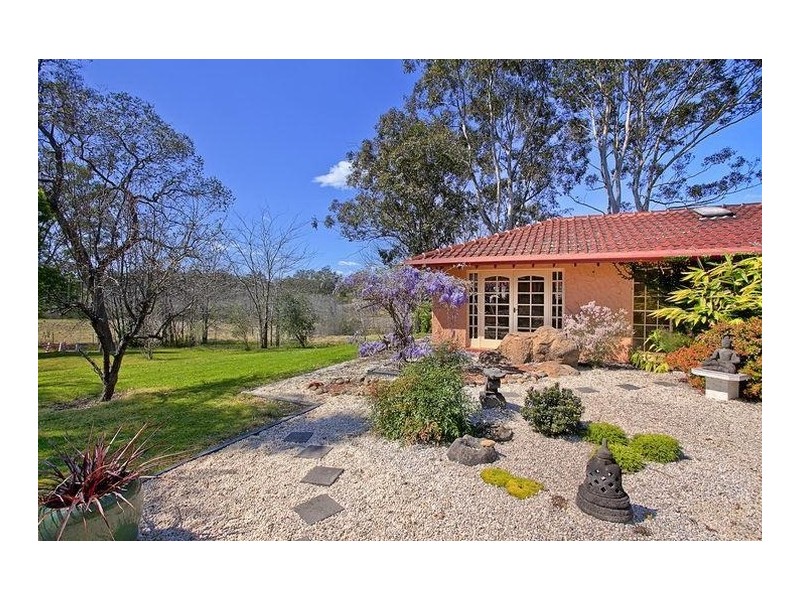 24 Araluen Place, Camden South NSW 2570