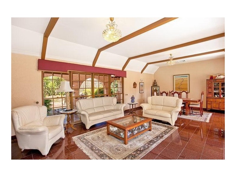 24 Araluen Place, Camden South NSW 2570