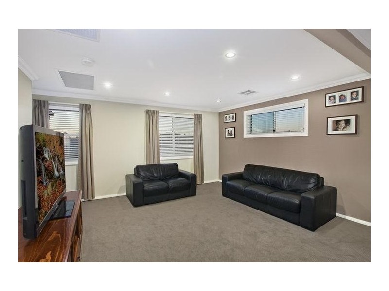 59 Belmont Avenue, Spring Farm NSW 2570