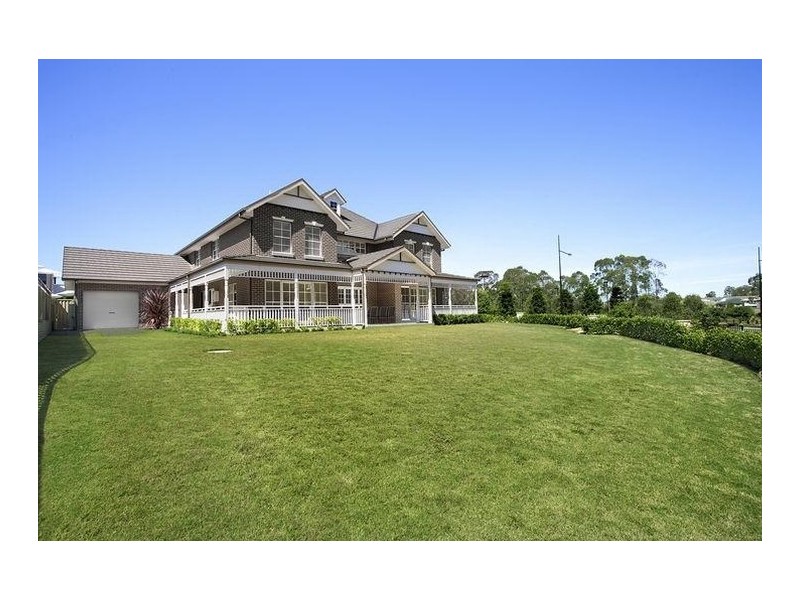 1 Woodgrove Avenue, Harrington Park NSW 2567