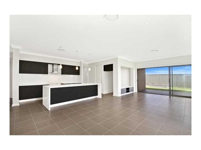 6 Donovan Boulevard, Gregory Hills NSW 2557