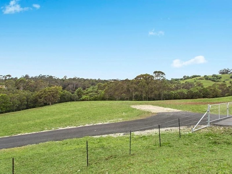 2 and 3/1220 Remembrance Drive, Razorback NSW 2571
