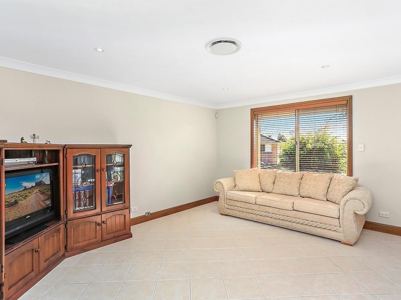 50 The Cascades, Mount Annan NSW 2567