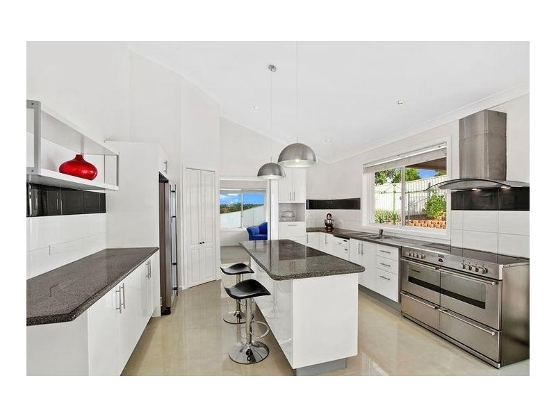 12 Somercotes Close, Glen Alpine NSW 2560