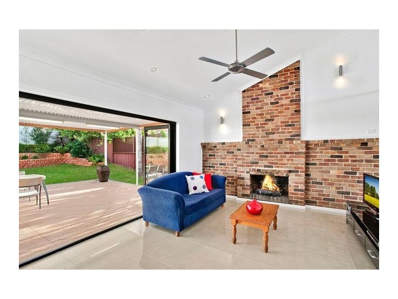 12 Somercotes Close, Glen Alpine NSW 2560