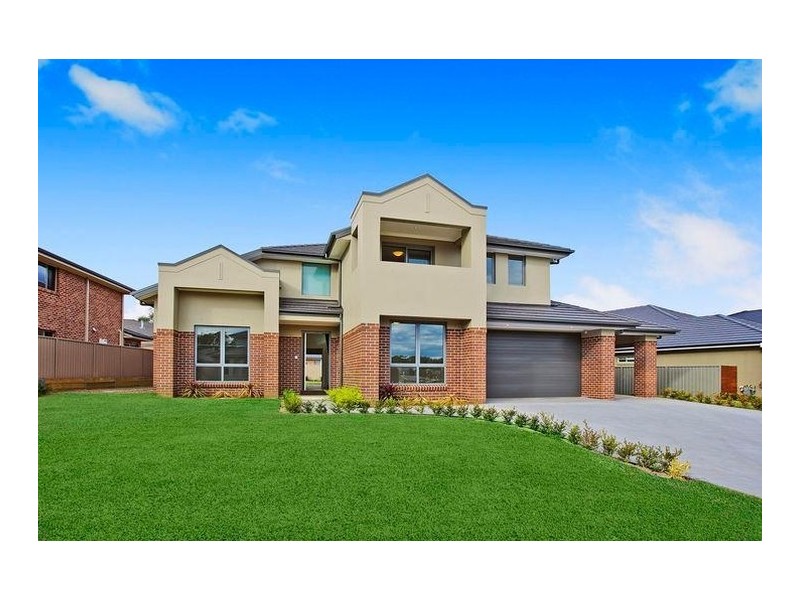 8 Wayman Avenue, Harrington Park NSW 2567