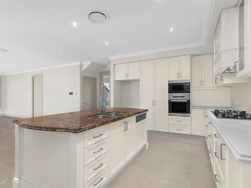 27 Wayman Avenue, Harrington Park NSW 2567