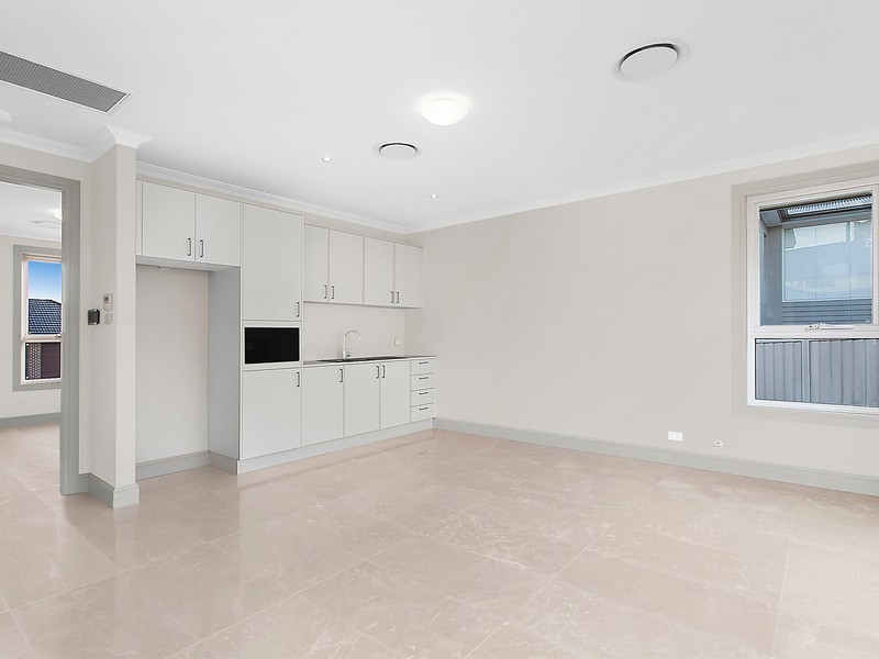 27 Wayman Avenue, Harrington Park NSW 2567