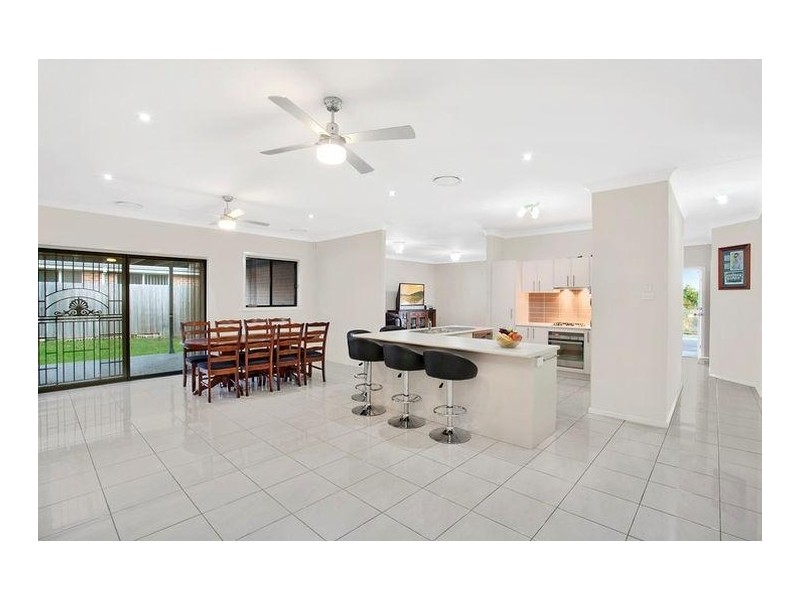 7 Dewpoint Drive, Spring Farm NSW 2570