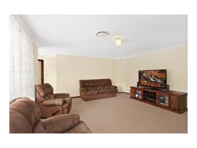 19 Scarborough Close, Narellan NSW 2567