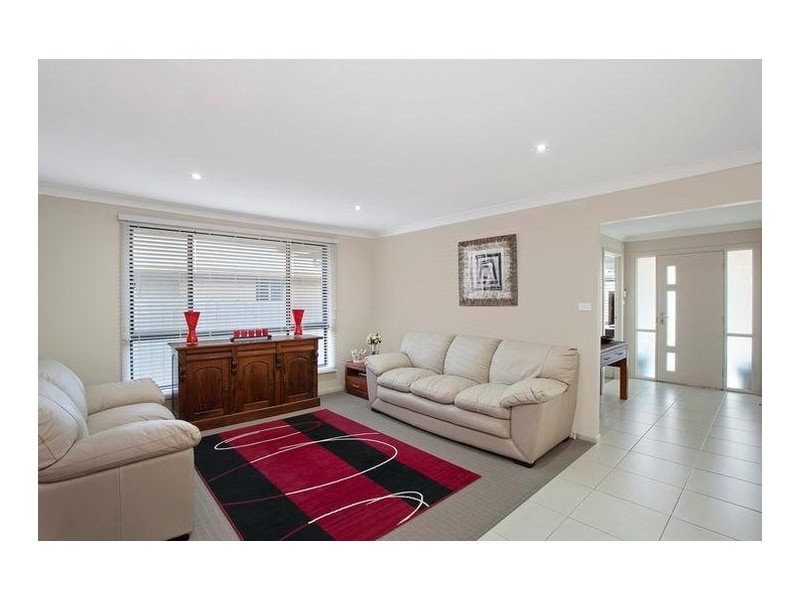 15 Marshall Avenue, Spring Farm NSW 2570