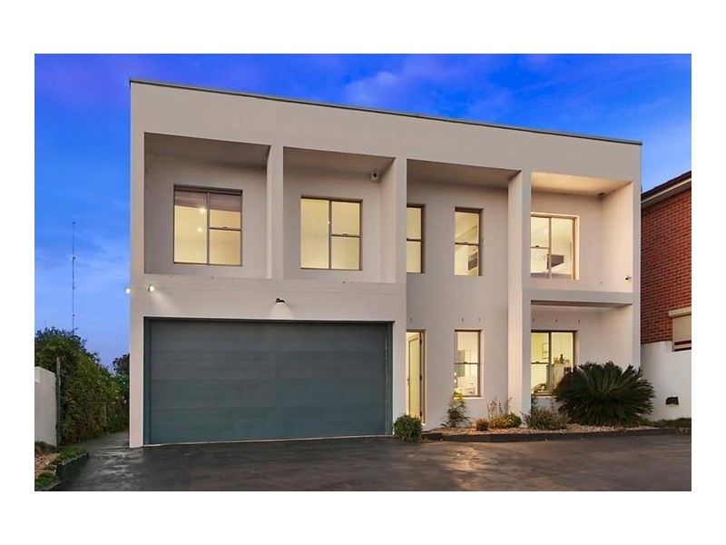 3 Barcelona Drive, Prestons NSW 2170