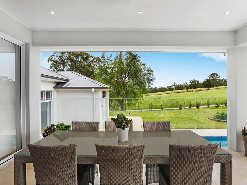 63 Benwerrin Crescent, Grasmere NSW 2570