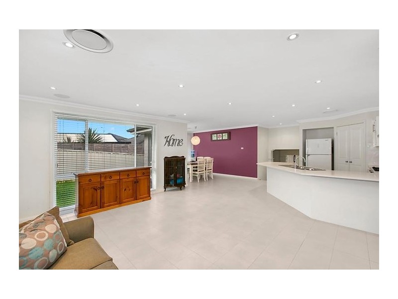 6 Dodonea Circuit, Mount Annan NSW 2567