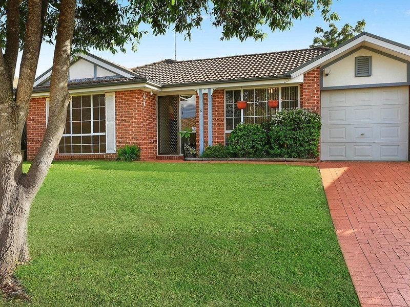 15 Lacy Place, Mount Annan NSW 2567