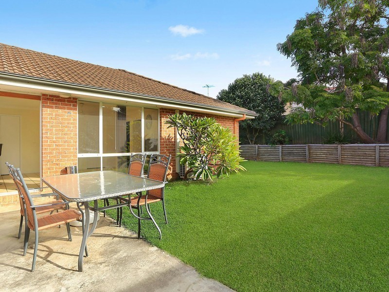 15 Lacy Place, Mount Annan NSW 2567