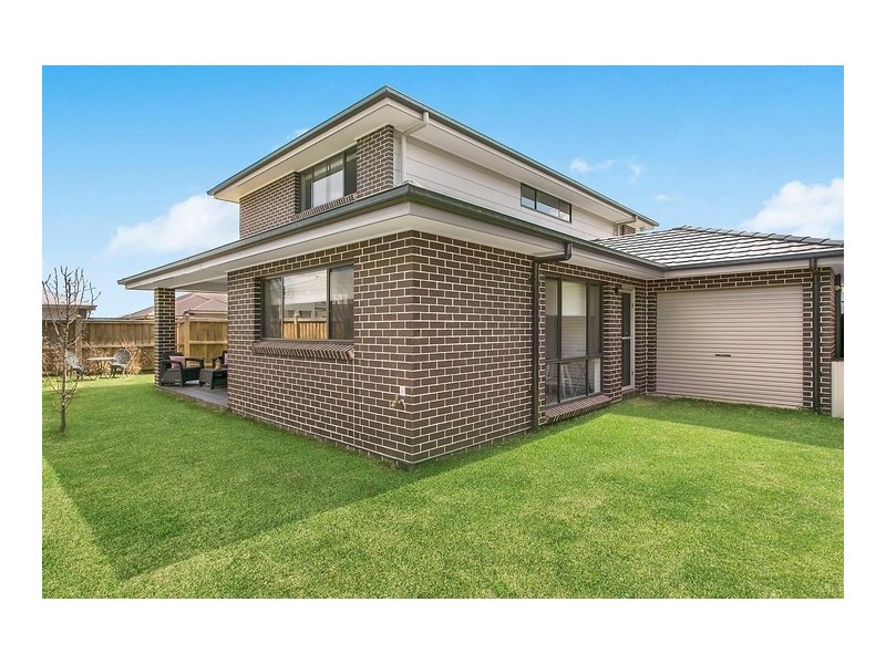 35 Horsley Circuit, Oran Park NSW 2570