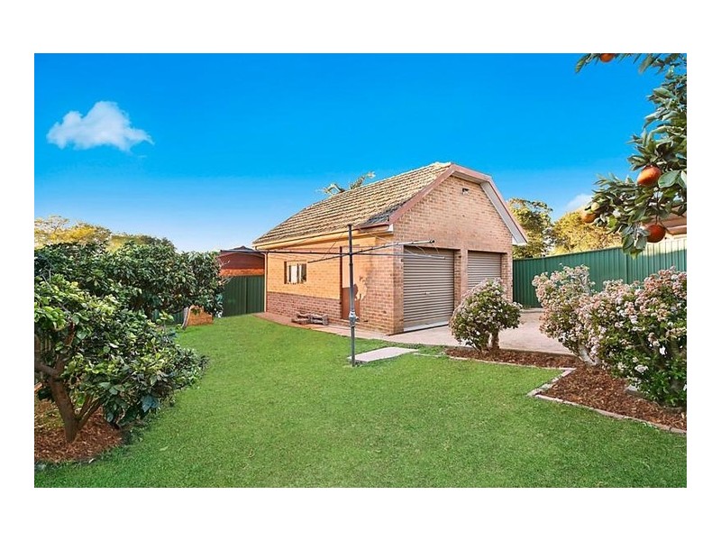 26 Brisbane Avenue, Lurnea NSW 2170