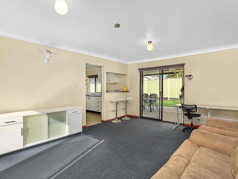 18 Kings Road, Ingleburn NSW 2565