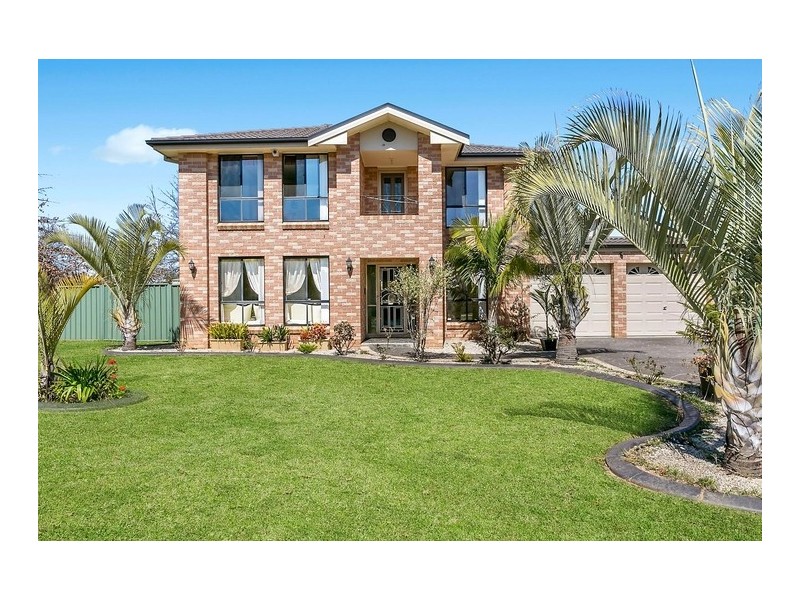 18 Glenrowan Drive, Harrington Park NSW 2567