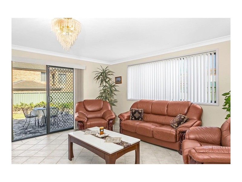 18 Glenrowan Drive, Harrington Park NSW 2567