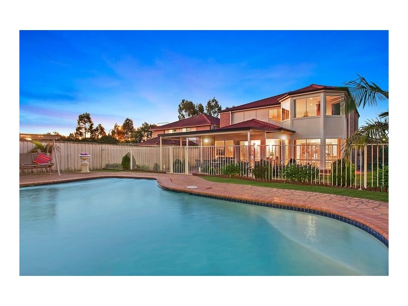 96 Pine Road, Casula NSW 2170