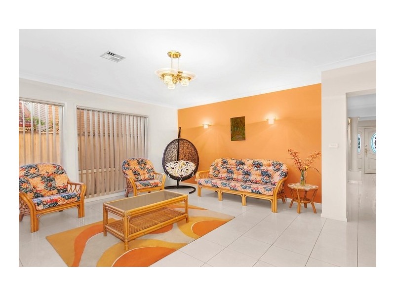 96 Pine Road, Casula NSW 2170