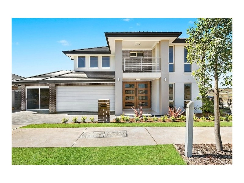 16 Bourne Ridge, Oran Park NSW 2570