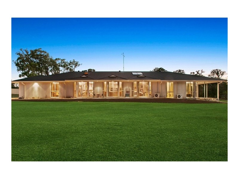 37 Dredge Avenue, Douglas Park NSW 2569
