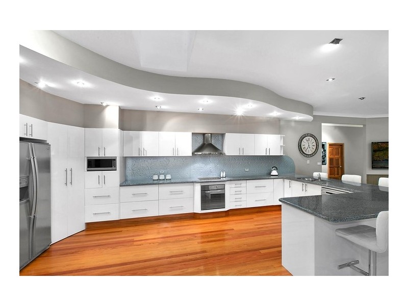 37 Dredge Avenue, Douglas Park NSW 2569